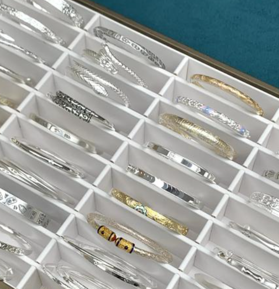 银价已摸到年内高点？工业需求稳健支撑 投资市