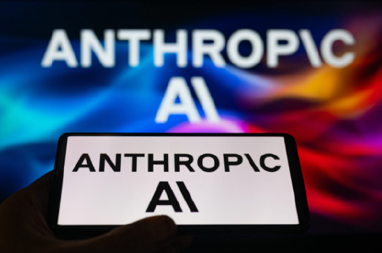 Anthropic以1美元向美国政府提供人工智能聊天机器