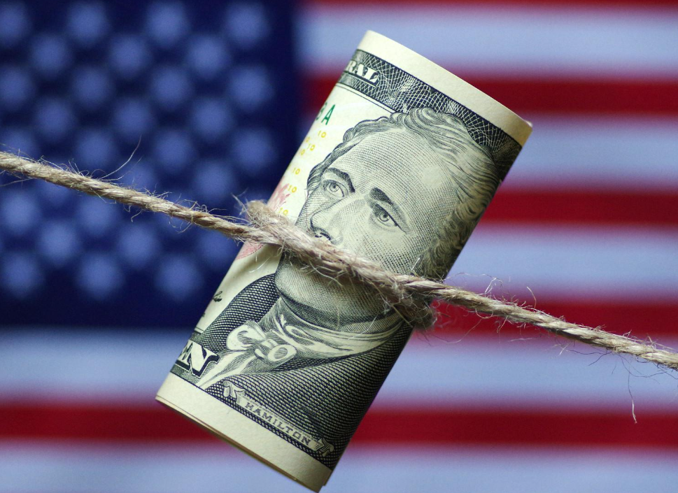 据传有望接替鲍威尔的Kevin Warsh：美联储应降息