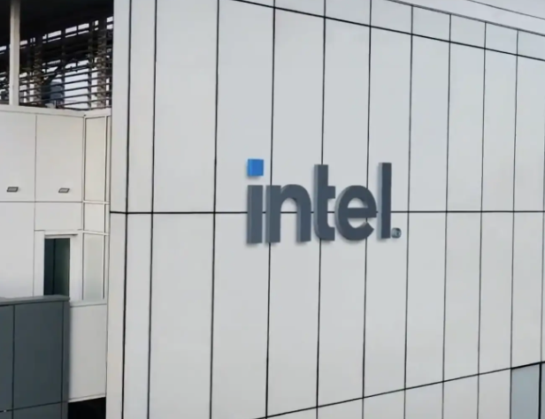 富国银行：软银20亿美元注资英特尔