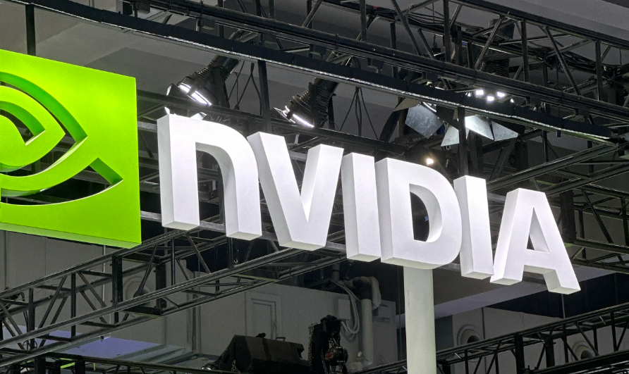 英伟达(NVDA.US)斥资千亿美元投资OpenAI 打造新一代