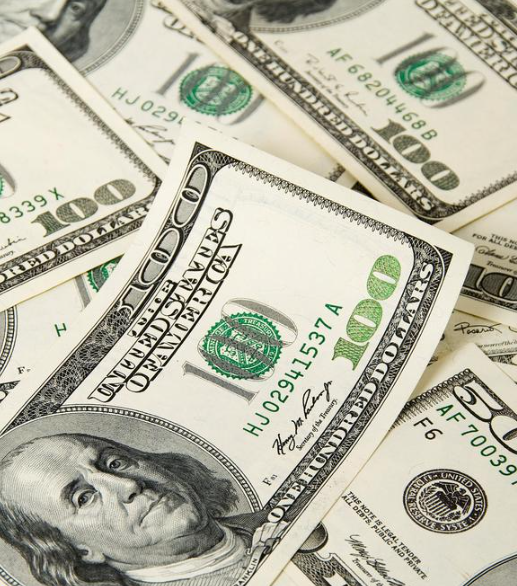 纽约汇市：美元小幅上涨 日元持稳