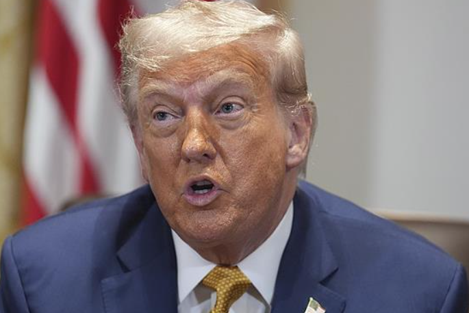 特朗普称与马斯克关系良好：“我一直都很喜欢