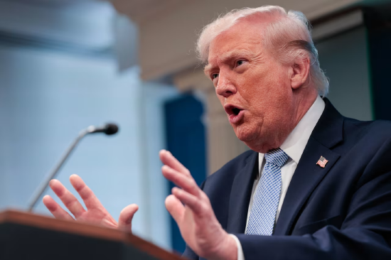 白宫证实特朗普已考虑让美国退出北约